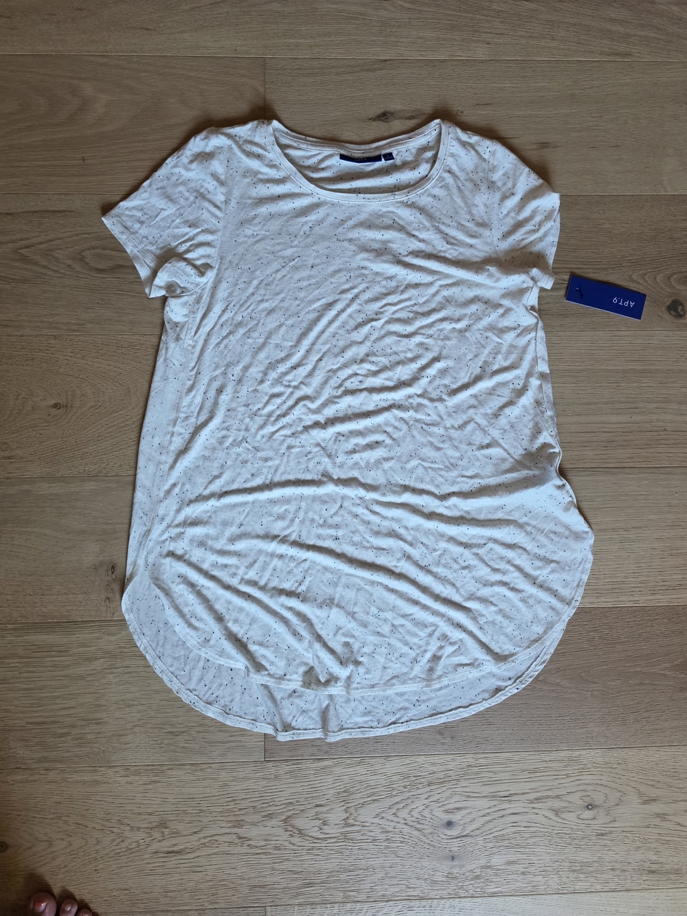 Apt. 9 Cream Speckled Short Sleeve Tee